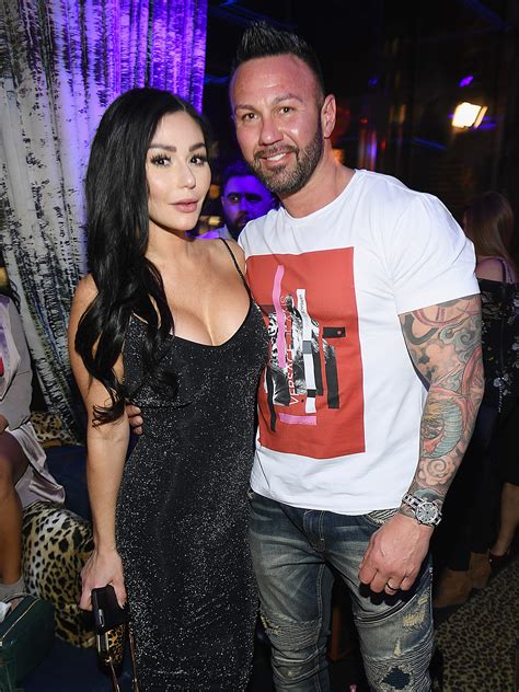 who is roger dating from jersey shore